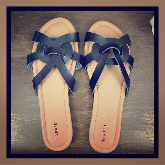 size 12w sandals
